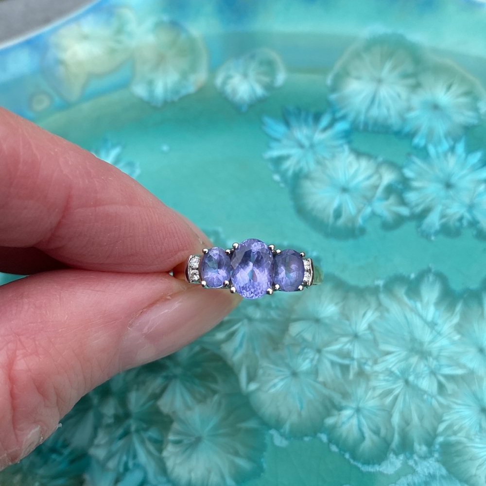 14K Yellow & White Gold Purple Stone (Tanzanite?) & Diamond Ring THL Approx 7 - Picture 3 of 16